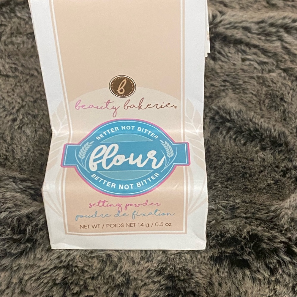 BEAUTY BAKERIE SETTING POWER - Picture 10 of 10